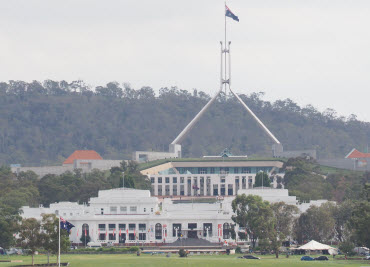 P1074353_Canberra_1k P1074353_Canberra_1k